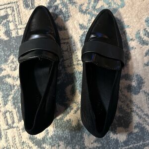 Old Navy Black Loafers